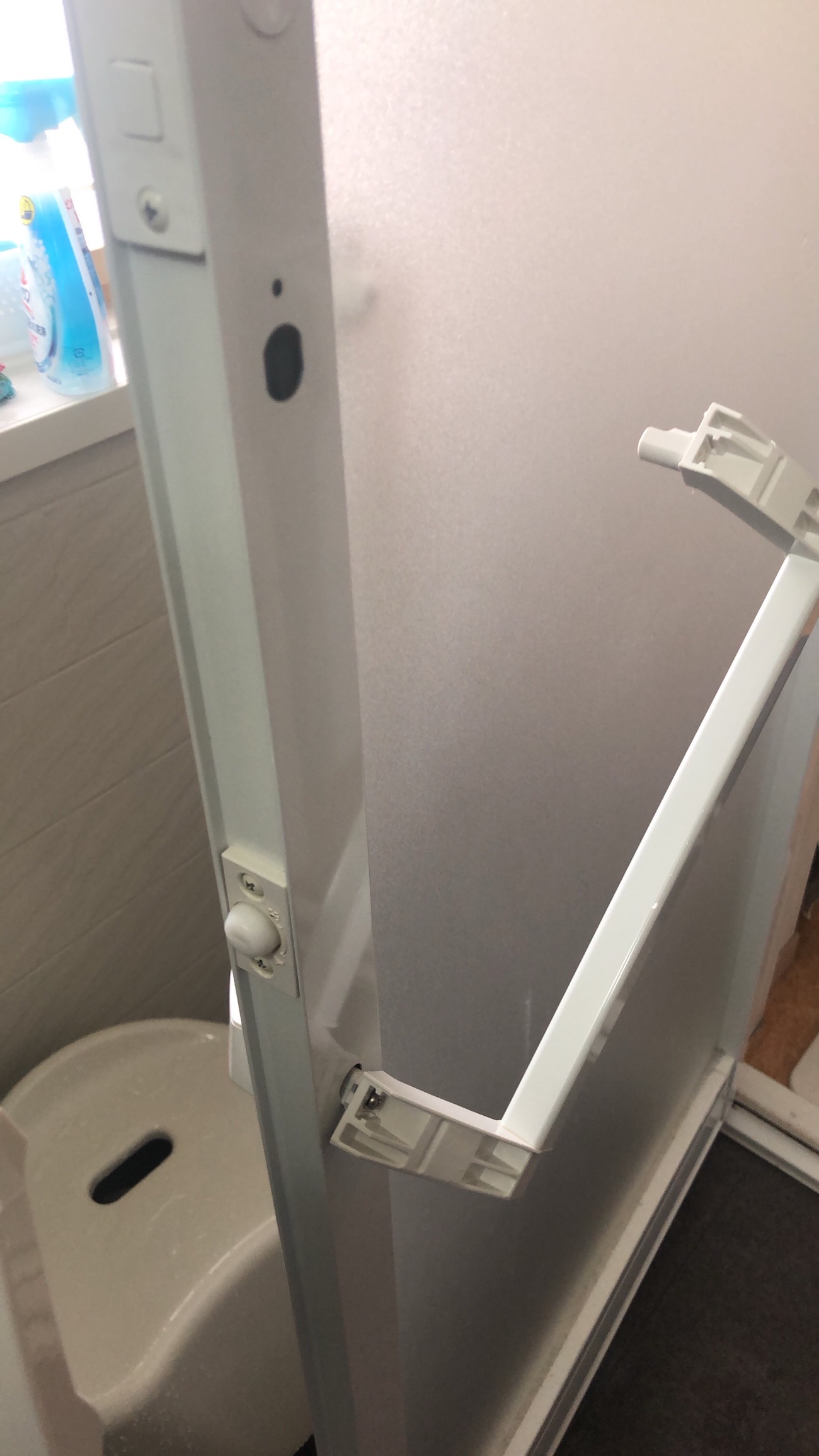 T様邸浴室ドアハンドルBefore