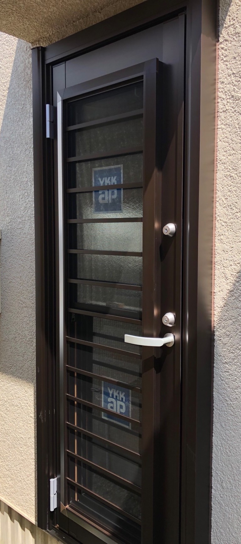 M様邸勝手口ドアリモAfter写真