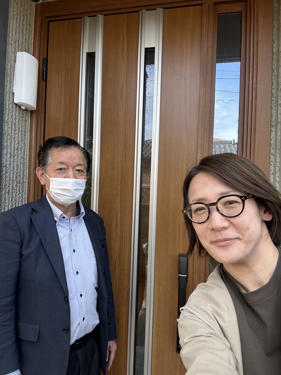 A様邸お客様とのツーショット写真